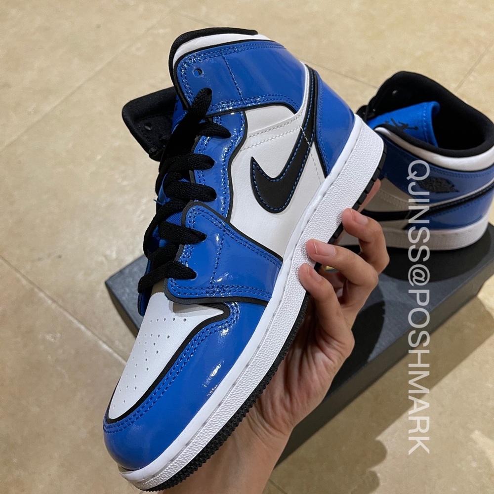Air Jordan 1 Mid Signal Blue W - Picture 5 of 9